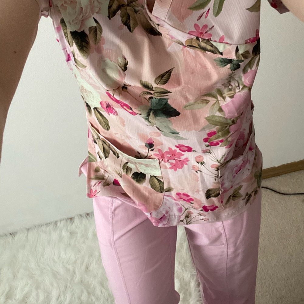Scrub pants